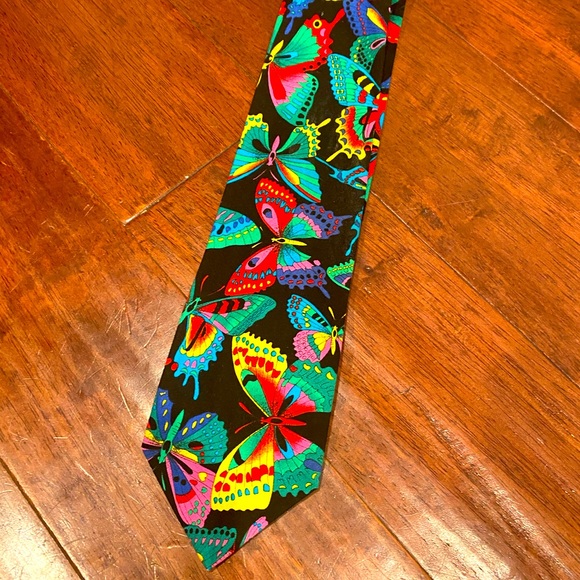 z doodles Other - Z doodles butterfly tie